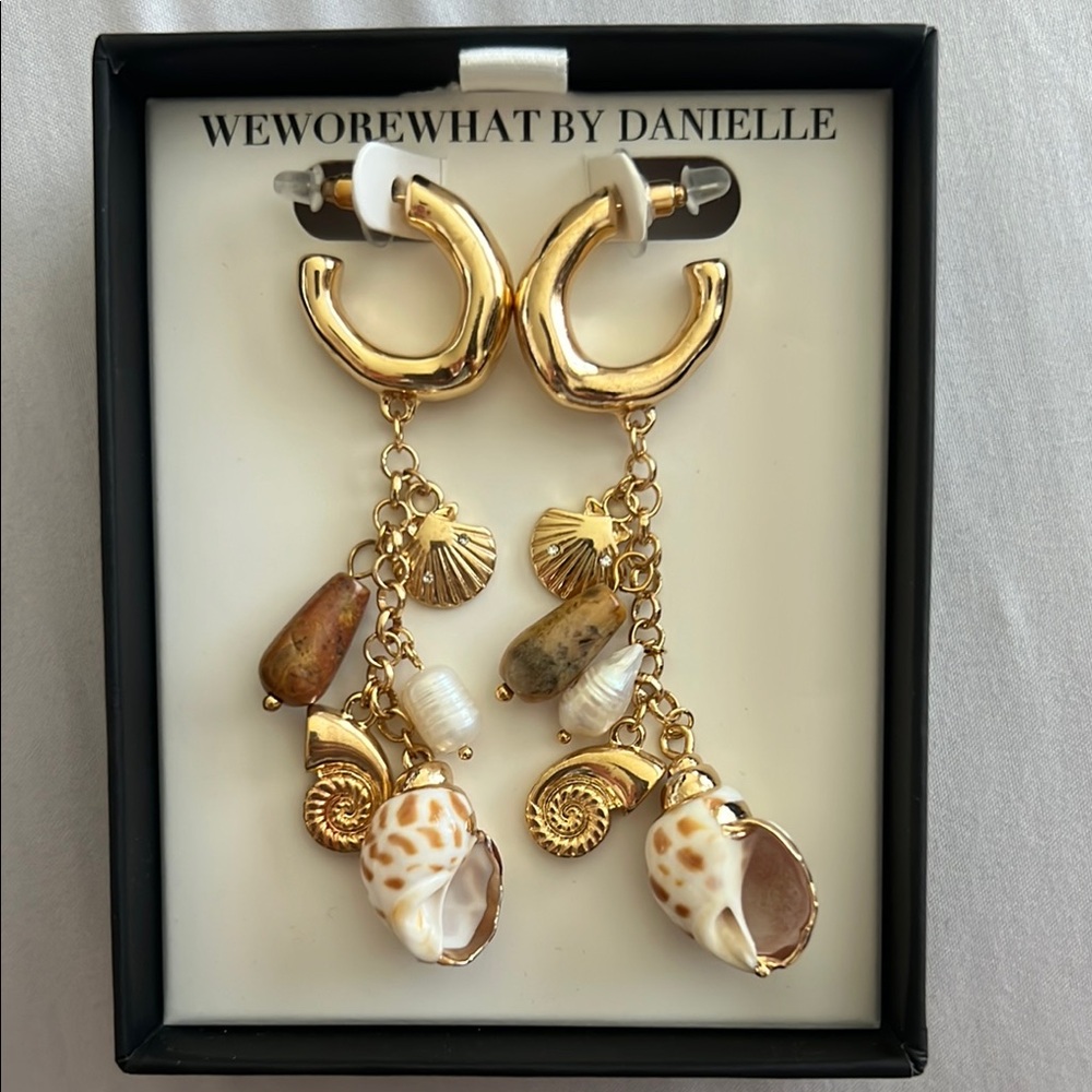 Gold Shell Drop Earrings